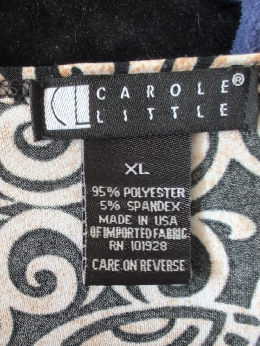 Carole Little Black and Tan Beaded V-Neck 3/4 Sleeve Top - Picture 4 of 4